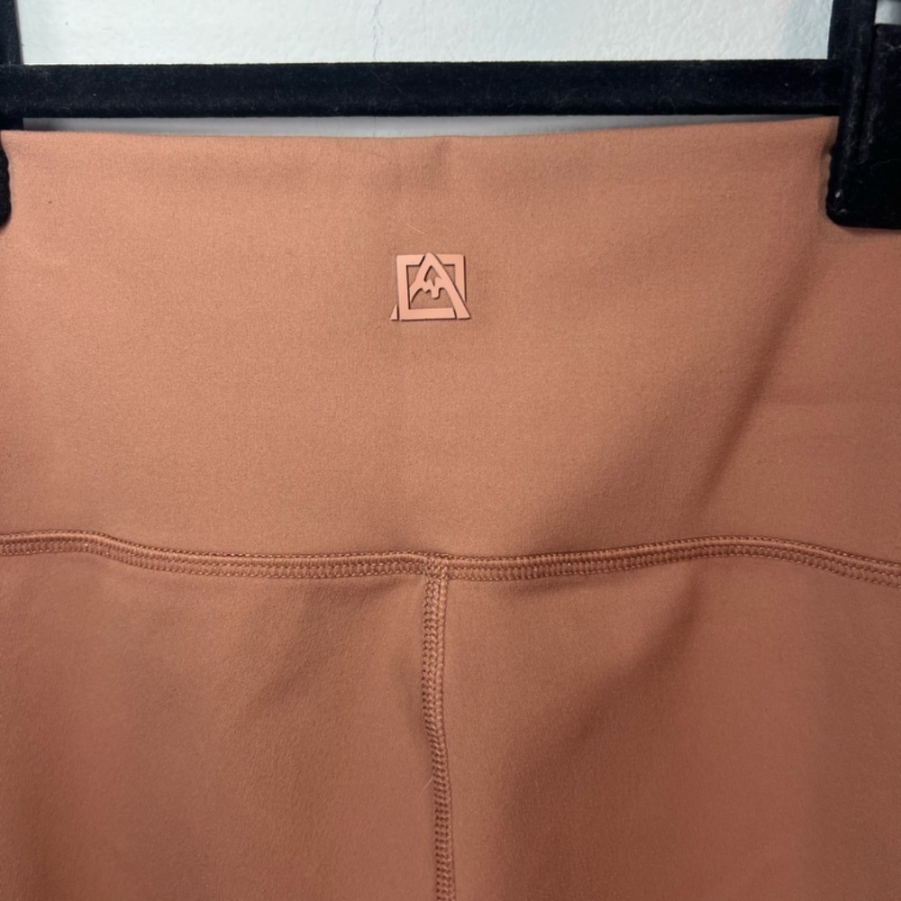 Avalanche High Waisted Cargo Legging Pants Brown Terracotta Pockets Hiking Small - Picture 10 of 14